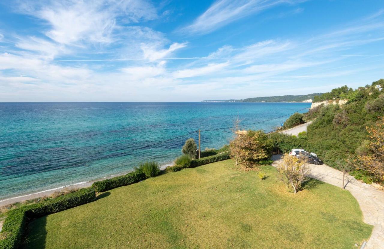 #FLH-Seagrove-Beachfront Villa In Possidi Skála Foúrkas Esterno foto